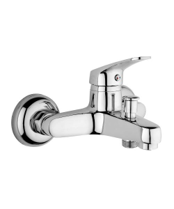 eca-AR-Lucia-Banyo